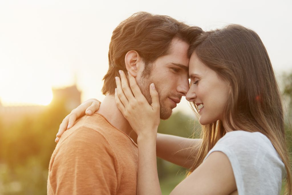 The very best dating applications and sites, according to a relationships author
